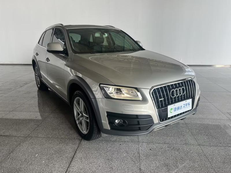 Audi Q5 - фото 2