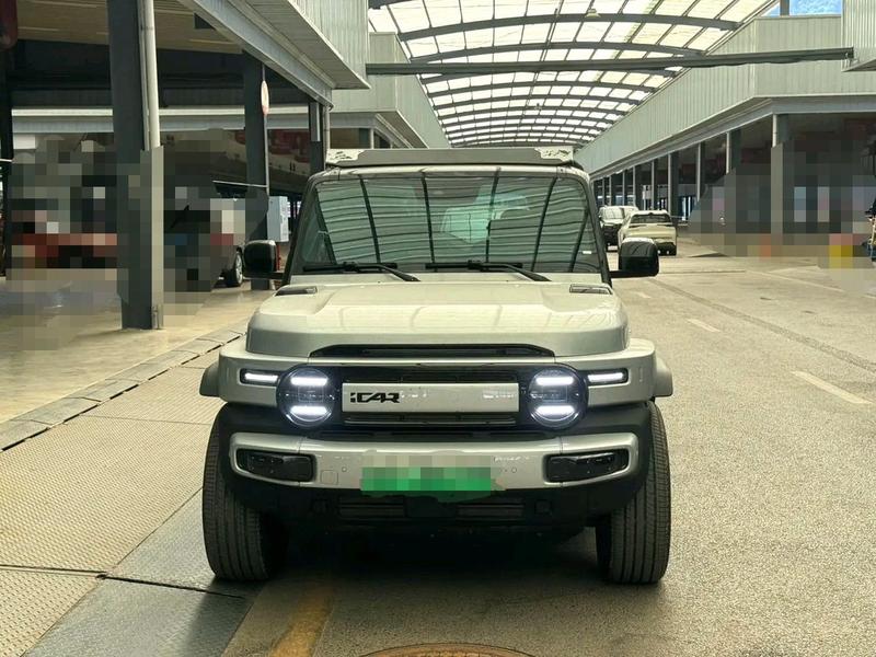 iCAR V23 - фото 1