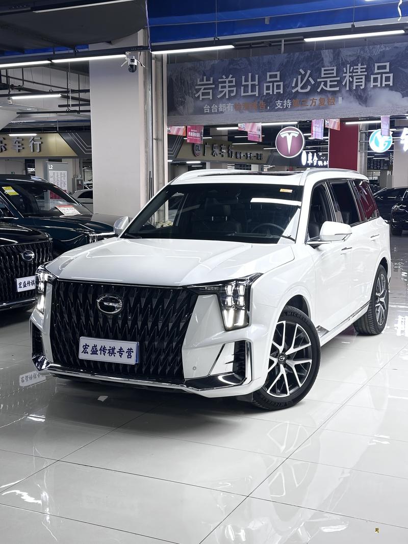 GAC Trumpchi GS8 - фото 0