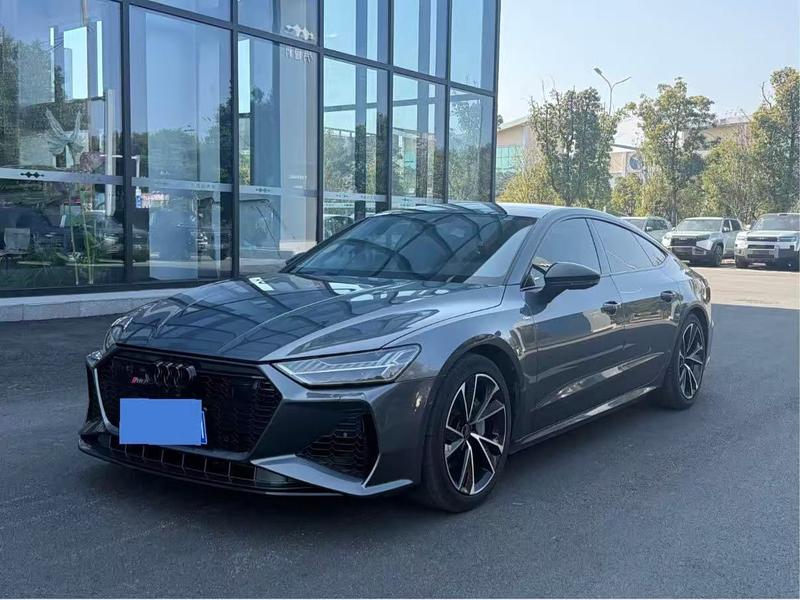 Audi A7 - фото 0