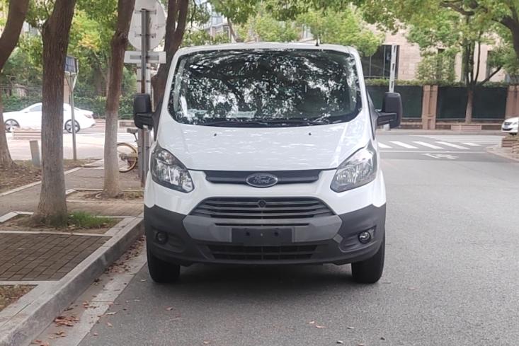 Ford Transit - фото 1