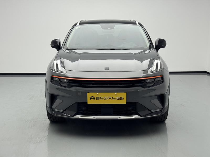 Lynk & Co 06 - фото 1