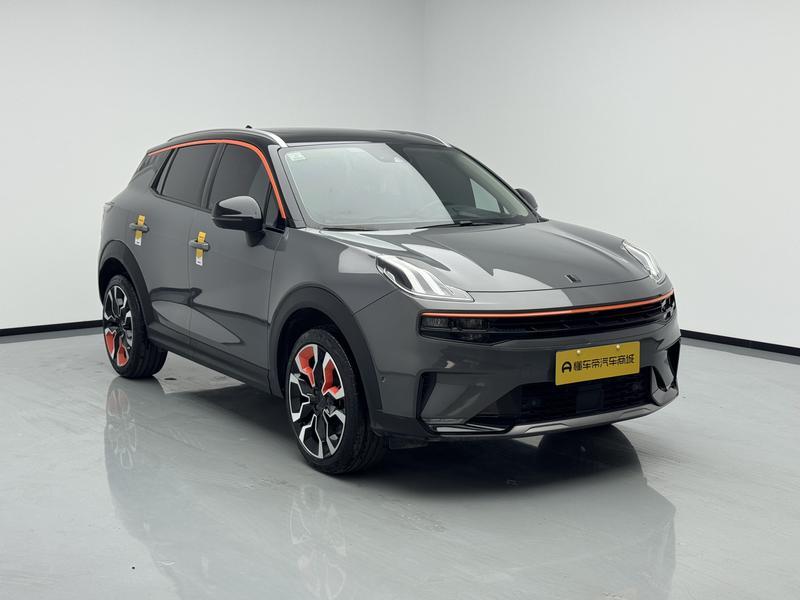 Lynk & Co 06 - фото 2