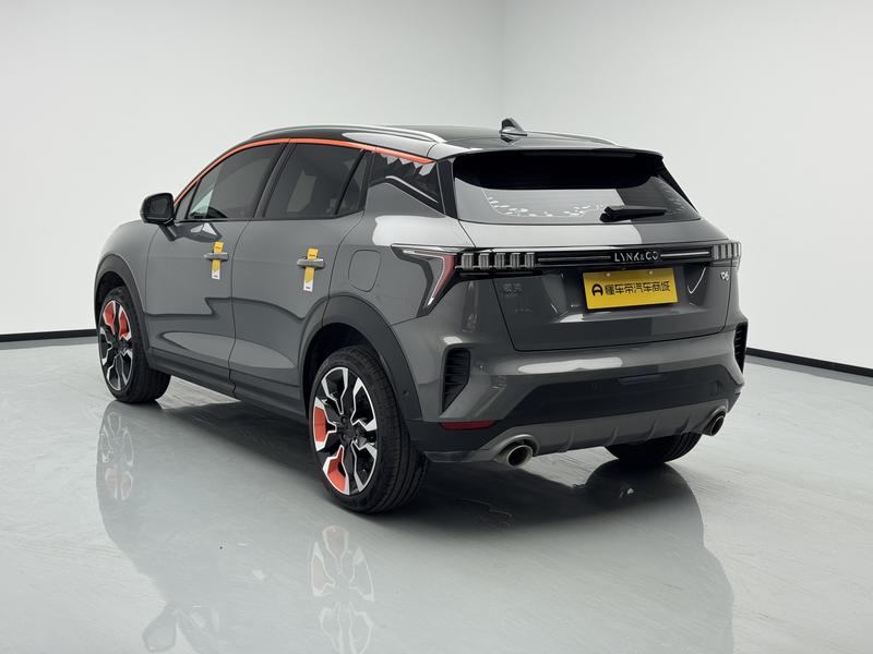 Lynk & Co 06 - фото 4