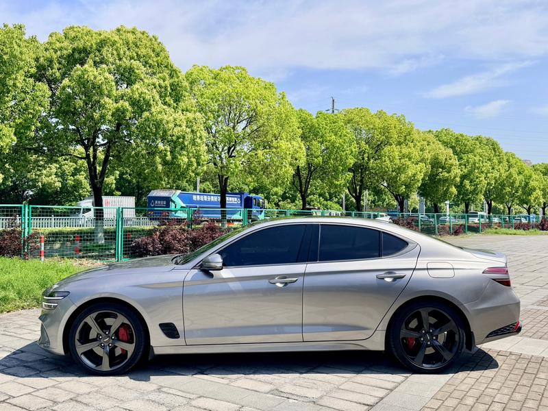 Genesis G70 - фото 2