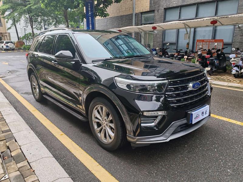 Ford Explorer - фото 2
