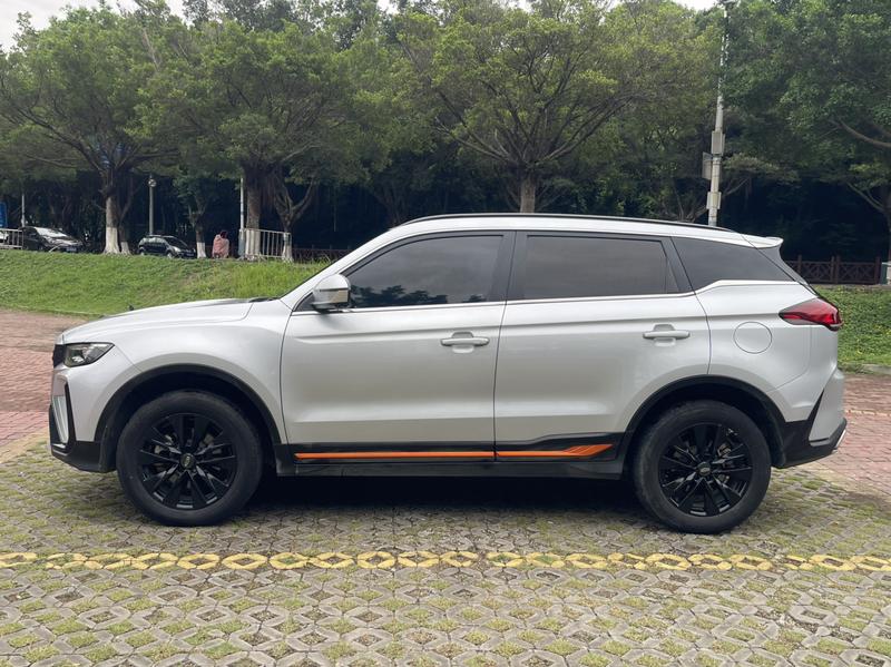 Geely Boyue - фото 3