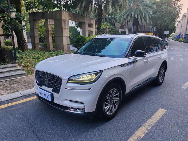 Lincoln Aviator - фото 0