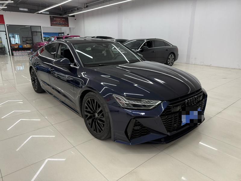 Audi A7 - фото 2