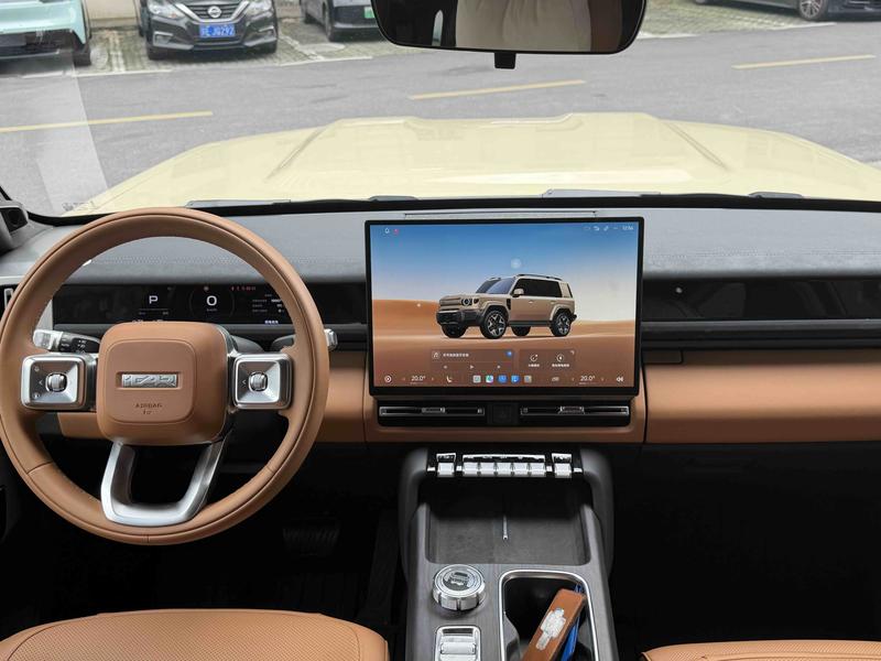 iCAR V27 - фото 4