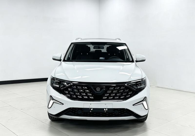 Jetta VS7 - фото 1