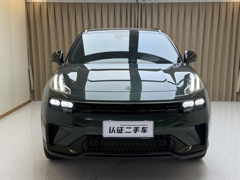 Lynk & Co 06 - фото 1