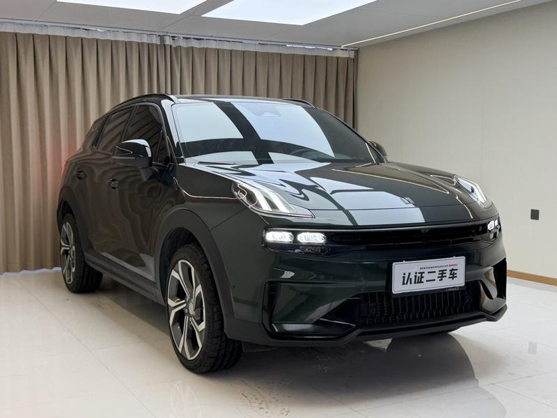 Lynk & Co 06 - фото 2