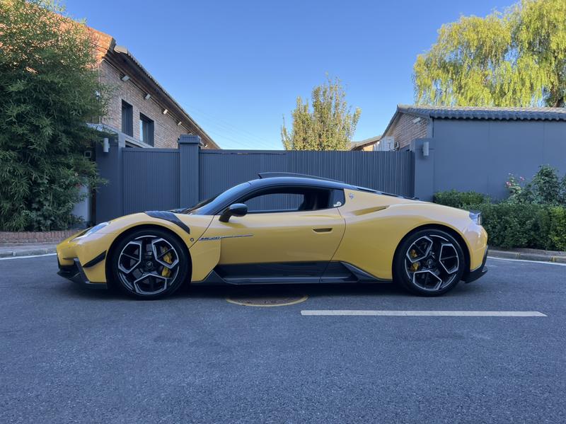 Maserati MC20 - фото 3