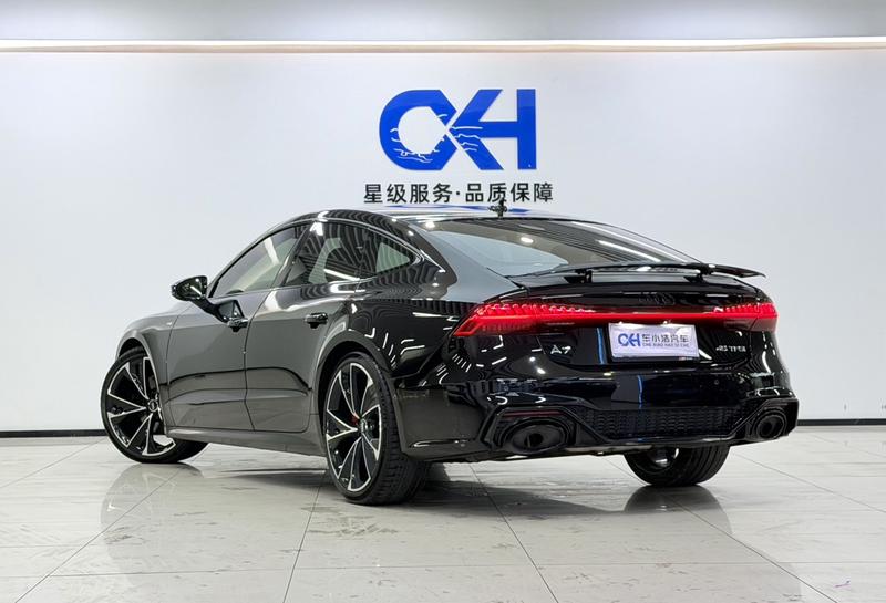 Audi A7 - фото 3