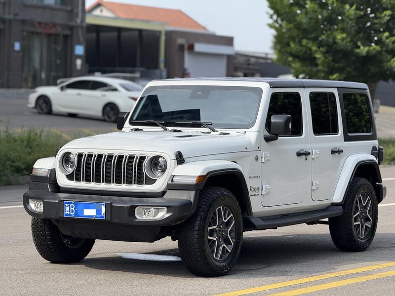 Jeep Wrangler - фото 0