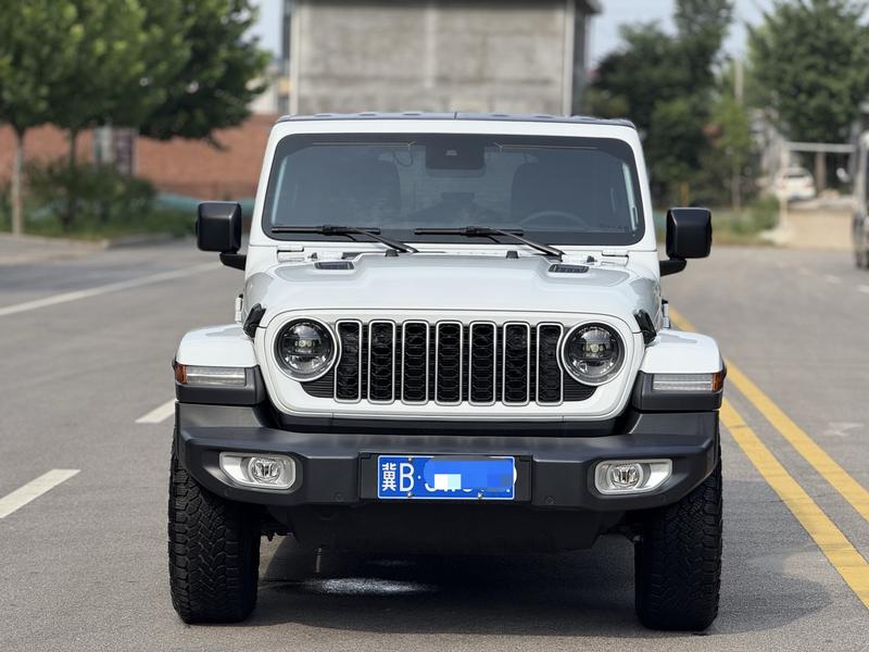 Jeep Wrangler - фото 1