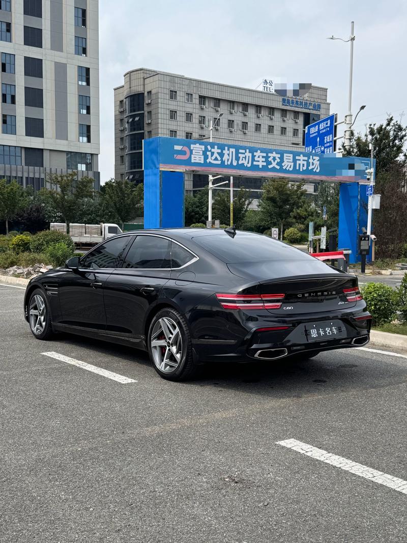 Genesis G80 - фото 4