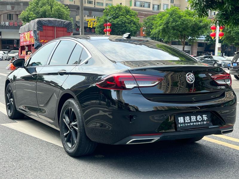 Buick Regal - фото 4