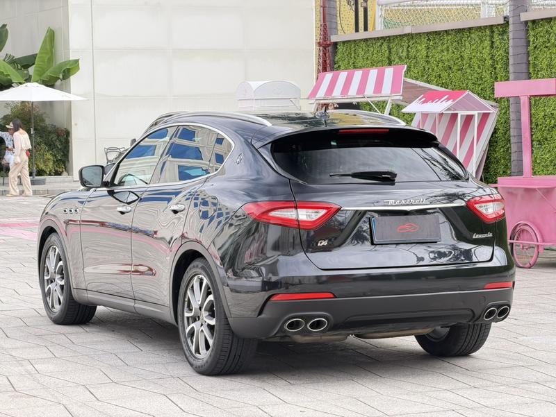 Maserati Levante - фото 4