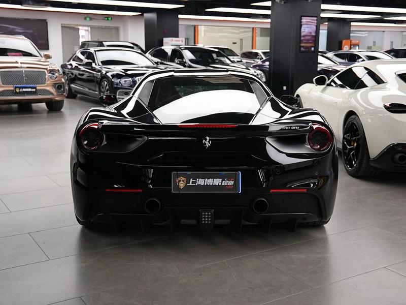 Ferrari 488 - фото 2