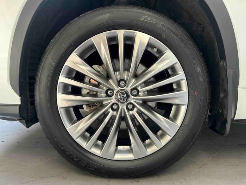 Toyota Highlander - фото 4