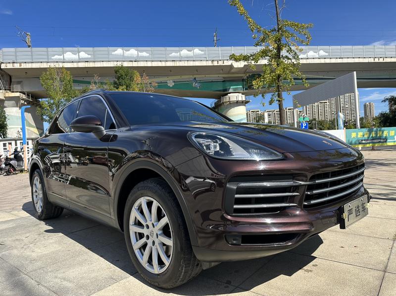 Porsche Cayenne - фото 2