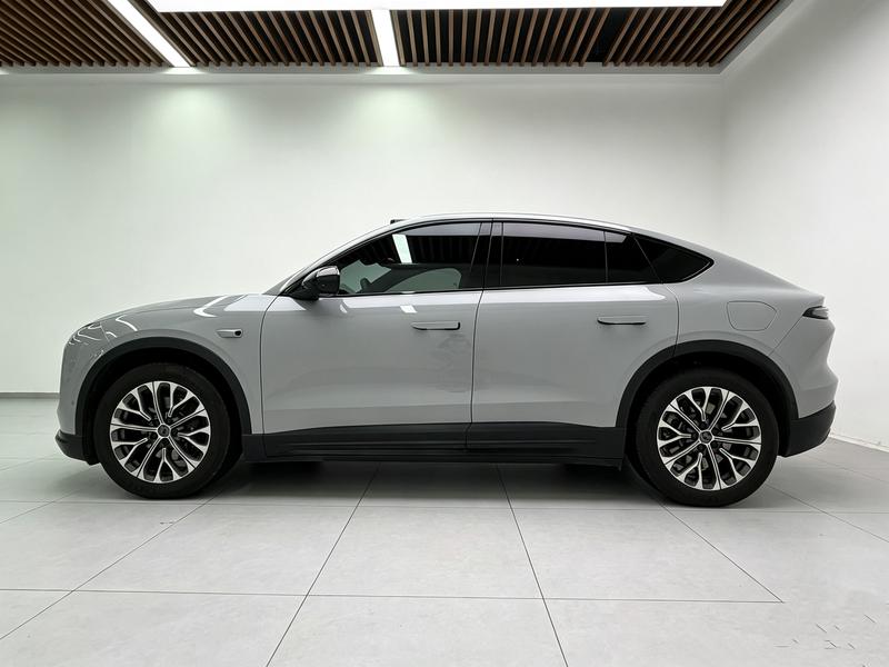 NIO EC6 - фото 3