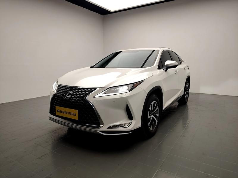 Lexus RX - фото 0
