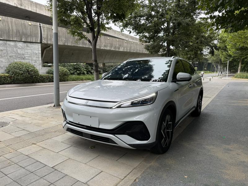 BYD Atto 3 - фото 0