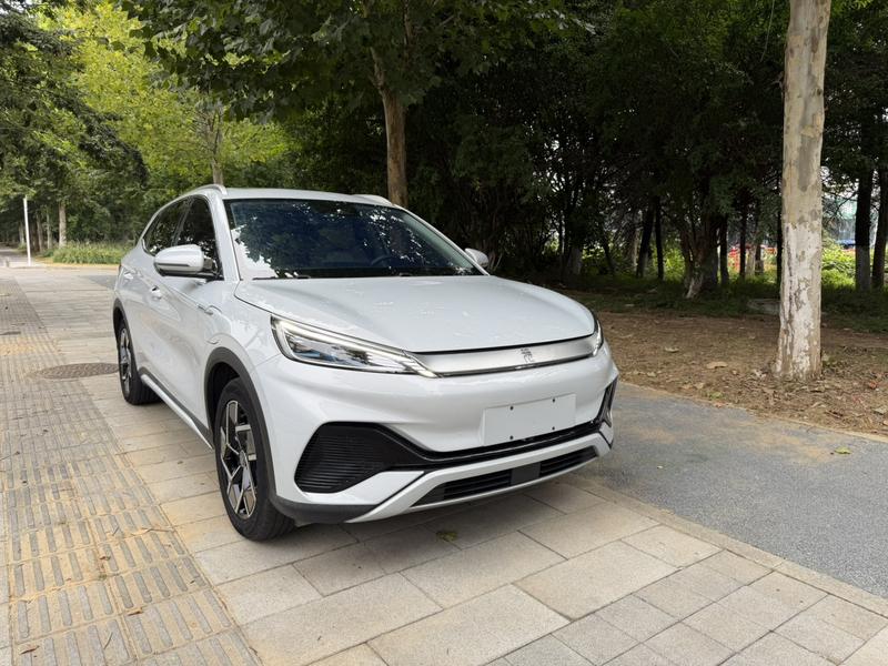 BYD Atto 3 - фото 2