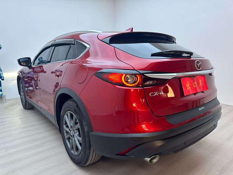 Mazda CX-4 - фото 3