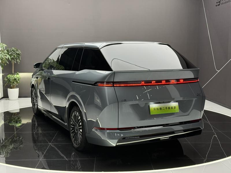 XPeng X9 - фото 1