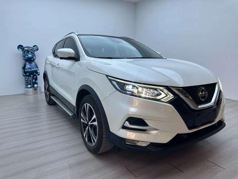 Nissan Qashqai - фото 2