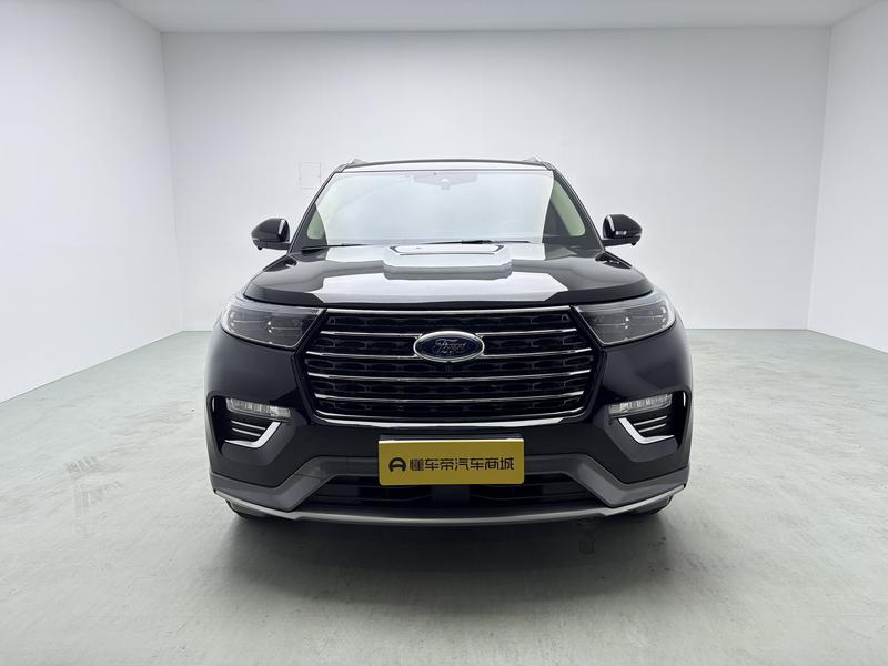 Ford Explorer - фото 1