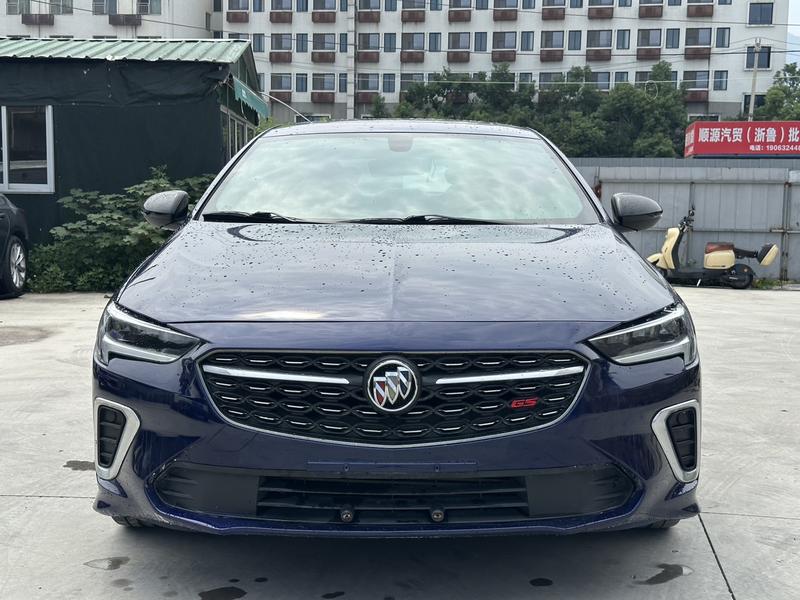 Buick Regal - фото 1