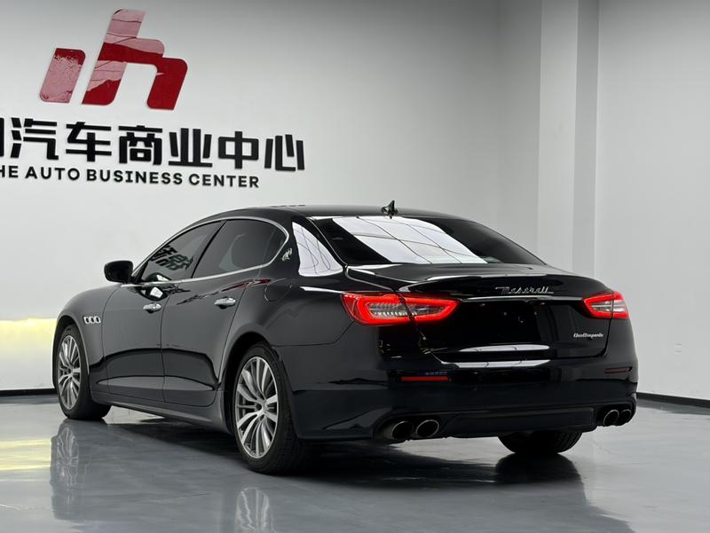 Maserati Quattroporte - фото 3
