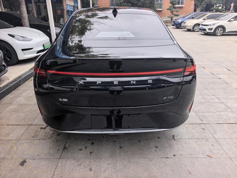 XPeng P5 - фото 4