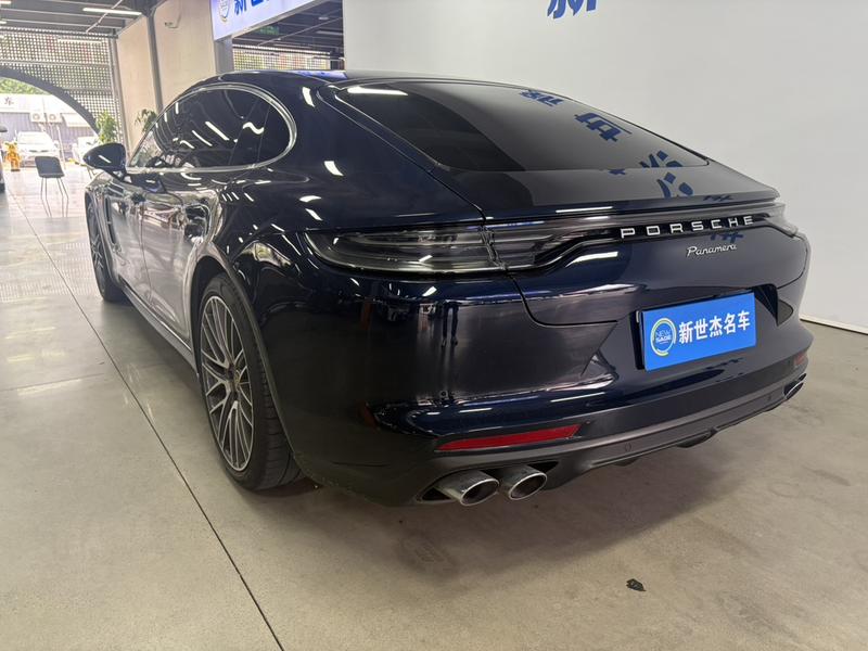 Porsche Panamera - фото 3