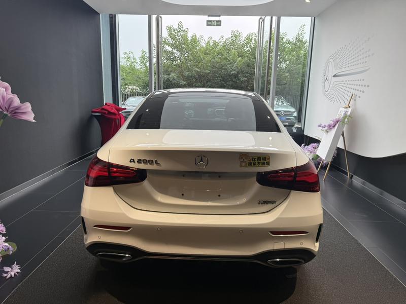 Mercedes-Benz A-Class - фото 4