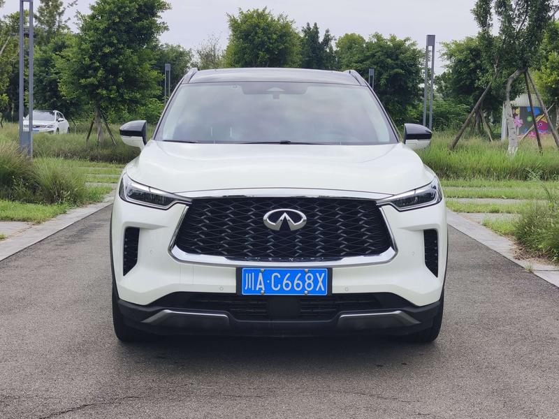 Infiniti QX60 - фото 1