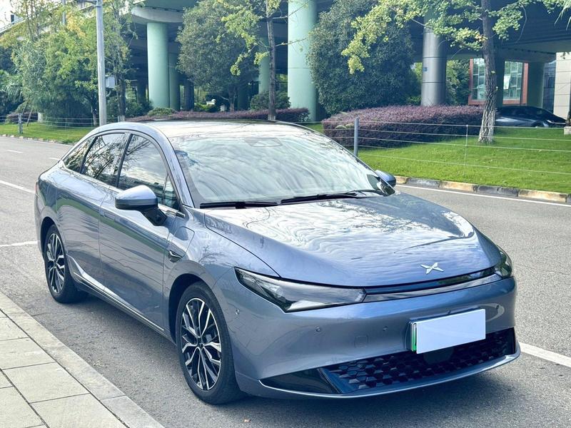 XPeng P5 - фото 2