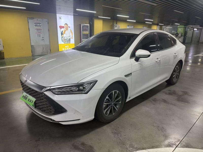 BYD Qin PLUS DM-i - фото 0