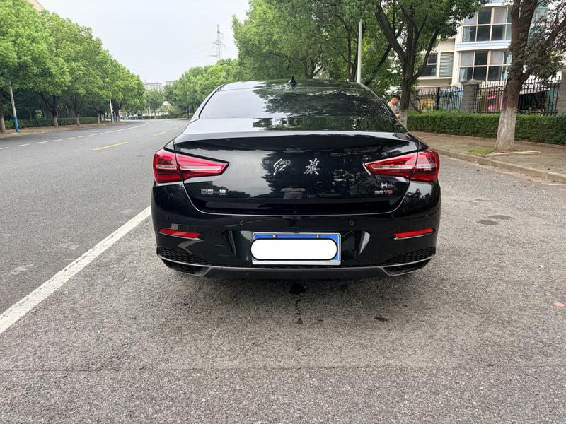 Hongqi H5 - фото 3
