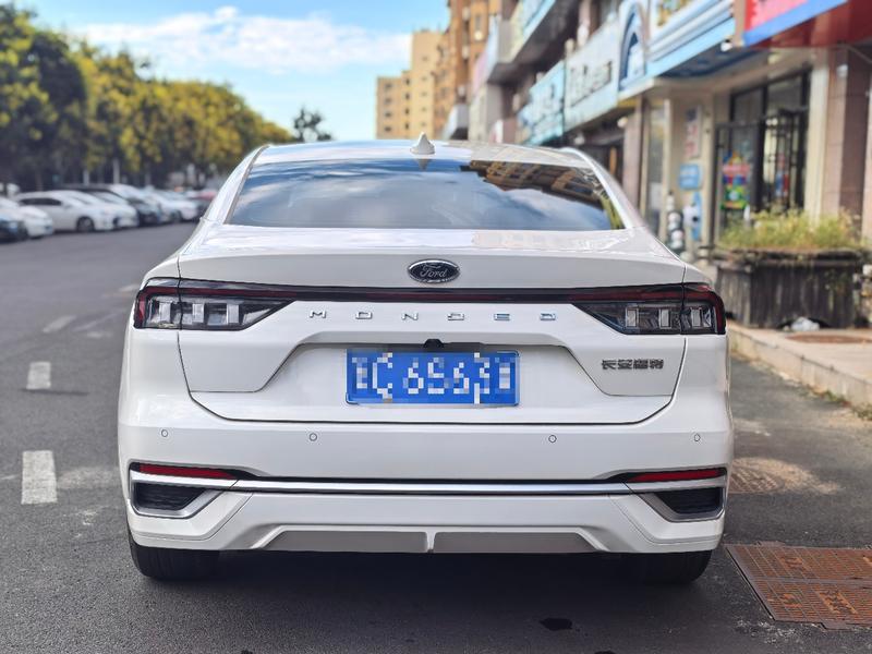 Ford Mondeo - фото 2