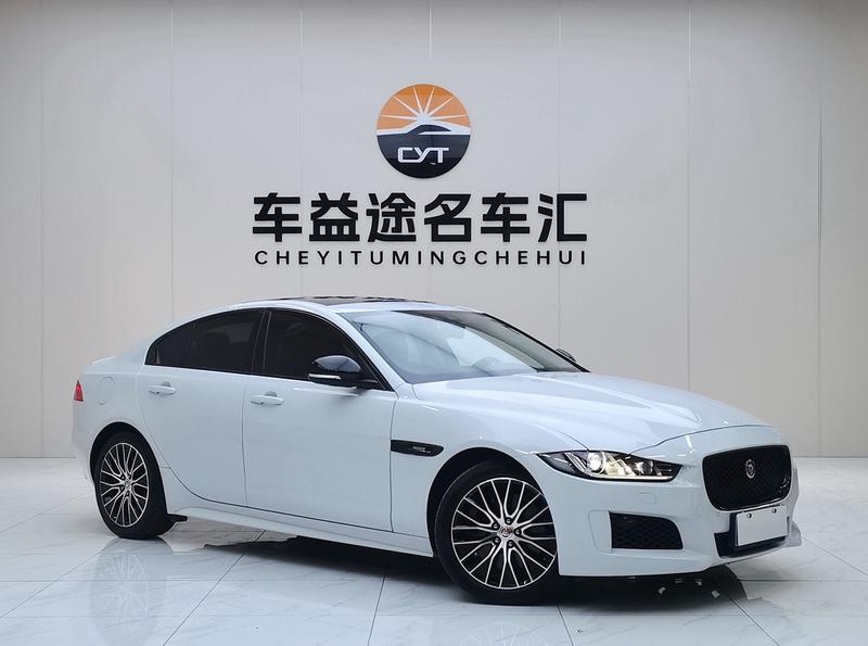 Jaguar XE - фото 2
