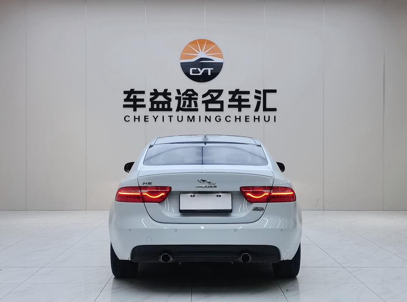Jaguar XE - фото 4