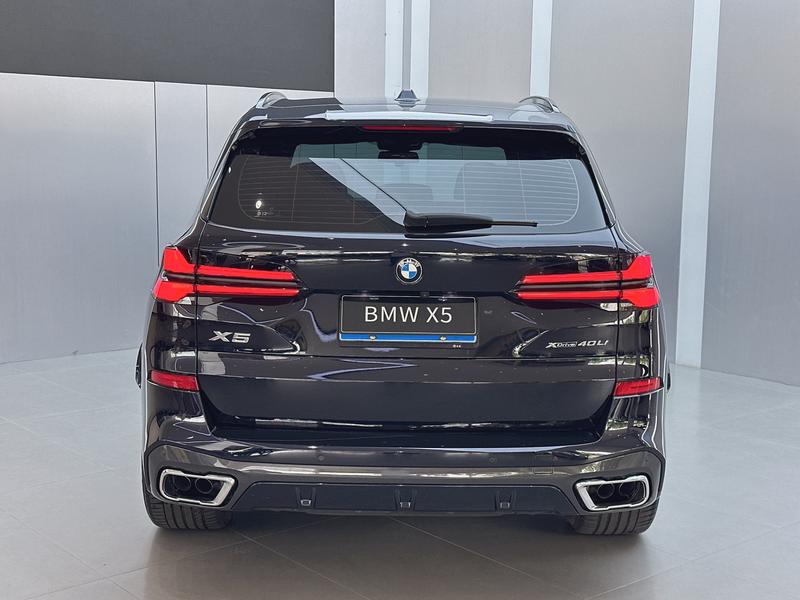 BMW X5 - фото 2