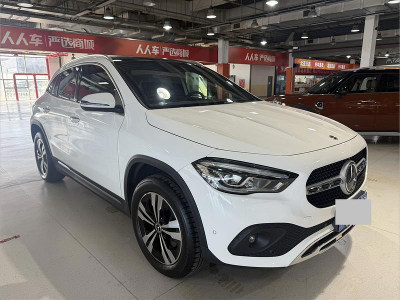 Mercedes-Benz GLA - фото 2
