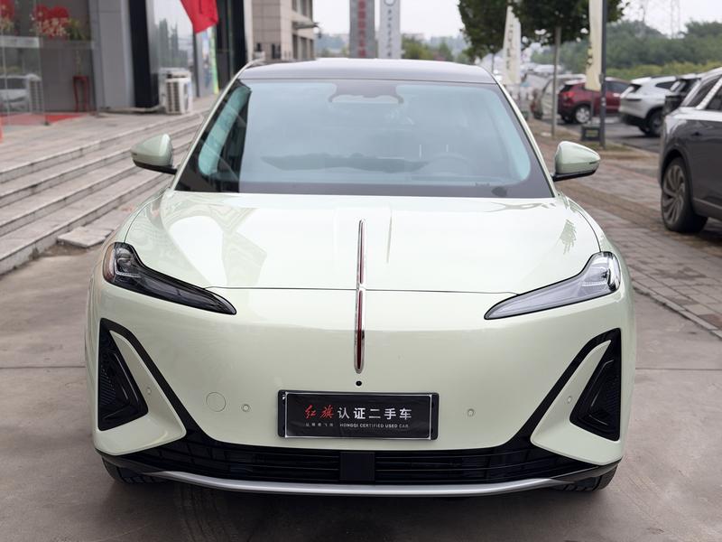 Hongqi 06 - фото 1